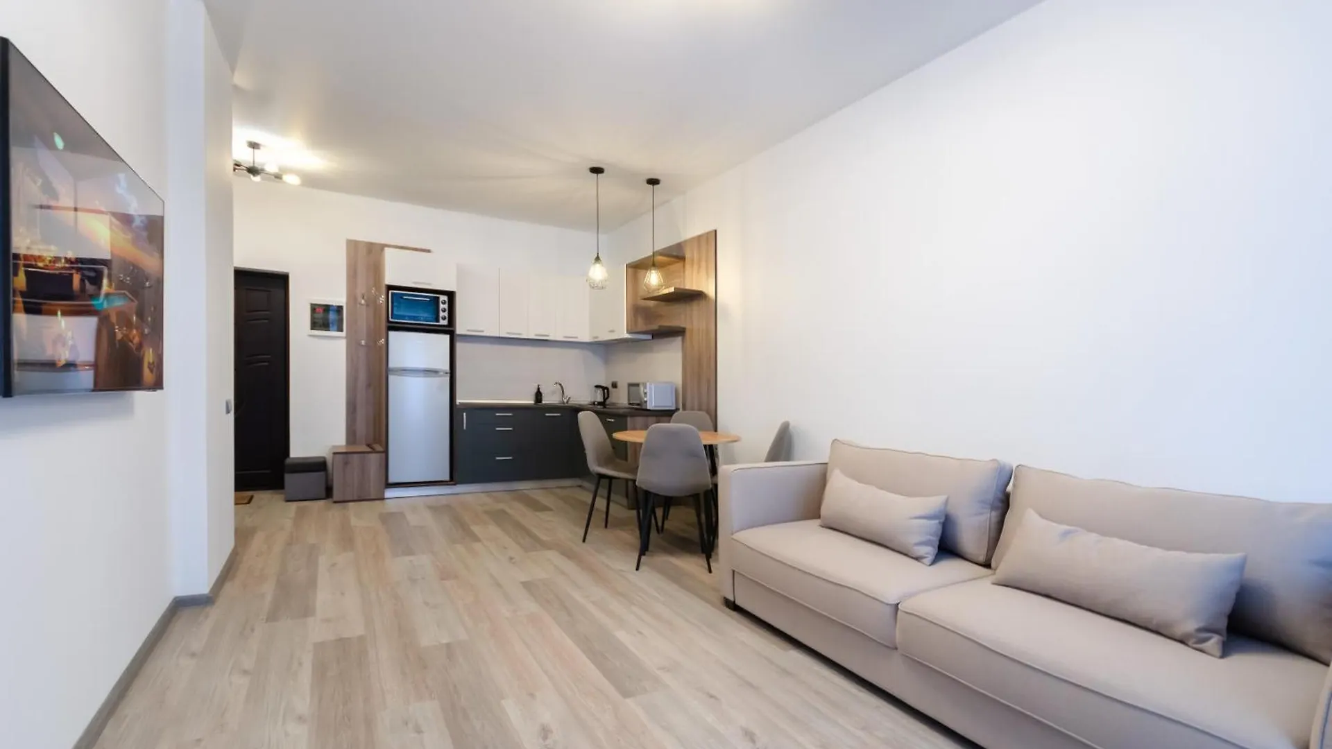Petrovdom Apartments 3-6 In Rc Vozdvizhenka Podil, Dehtiarna,6 Kiev
