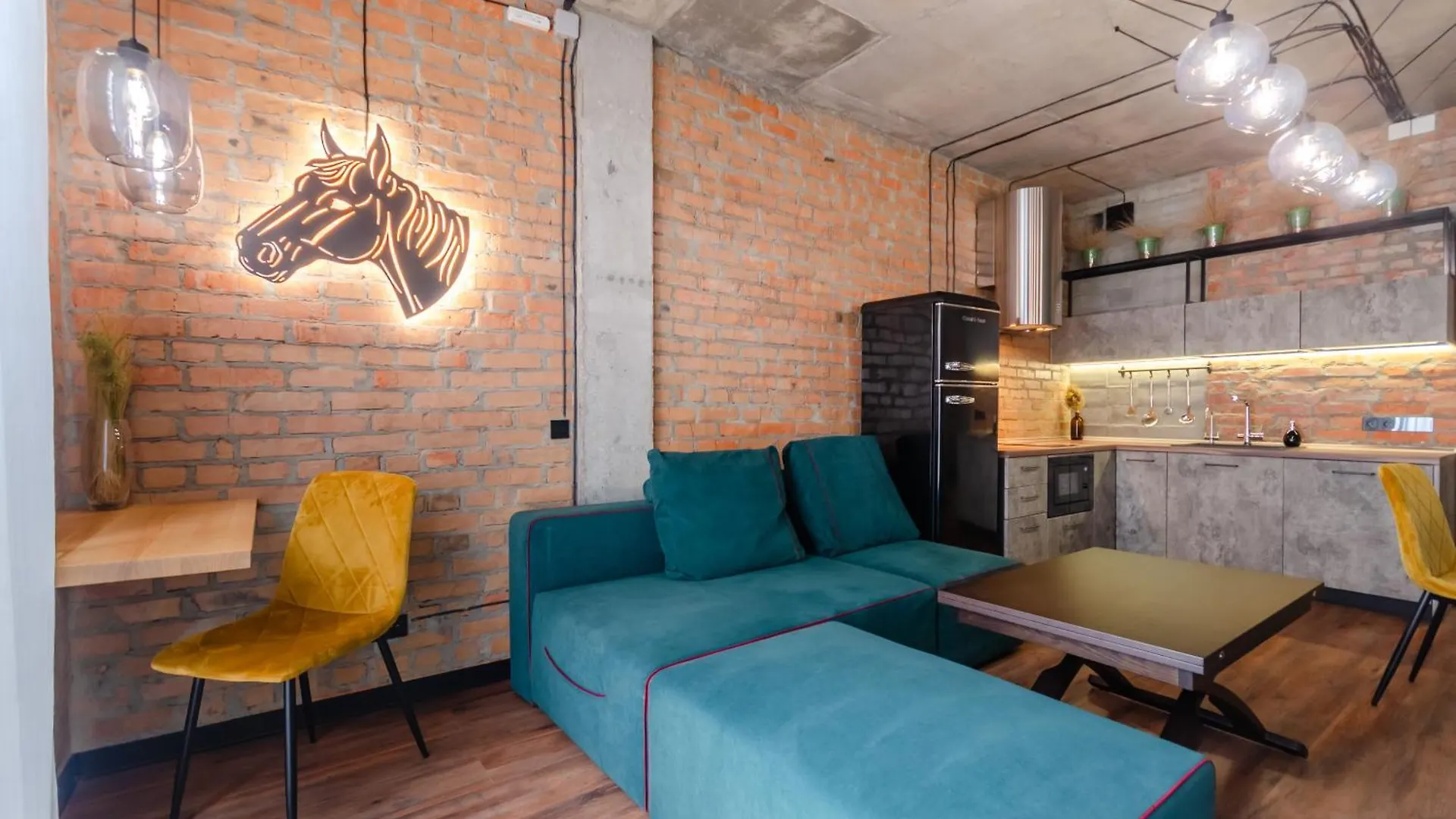 Petrovdom Apartments 3-6 In Rc Vozdvizhenka Podil, Dehtiarna,6 Kyiv