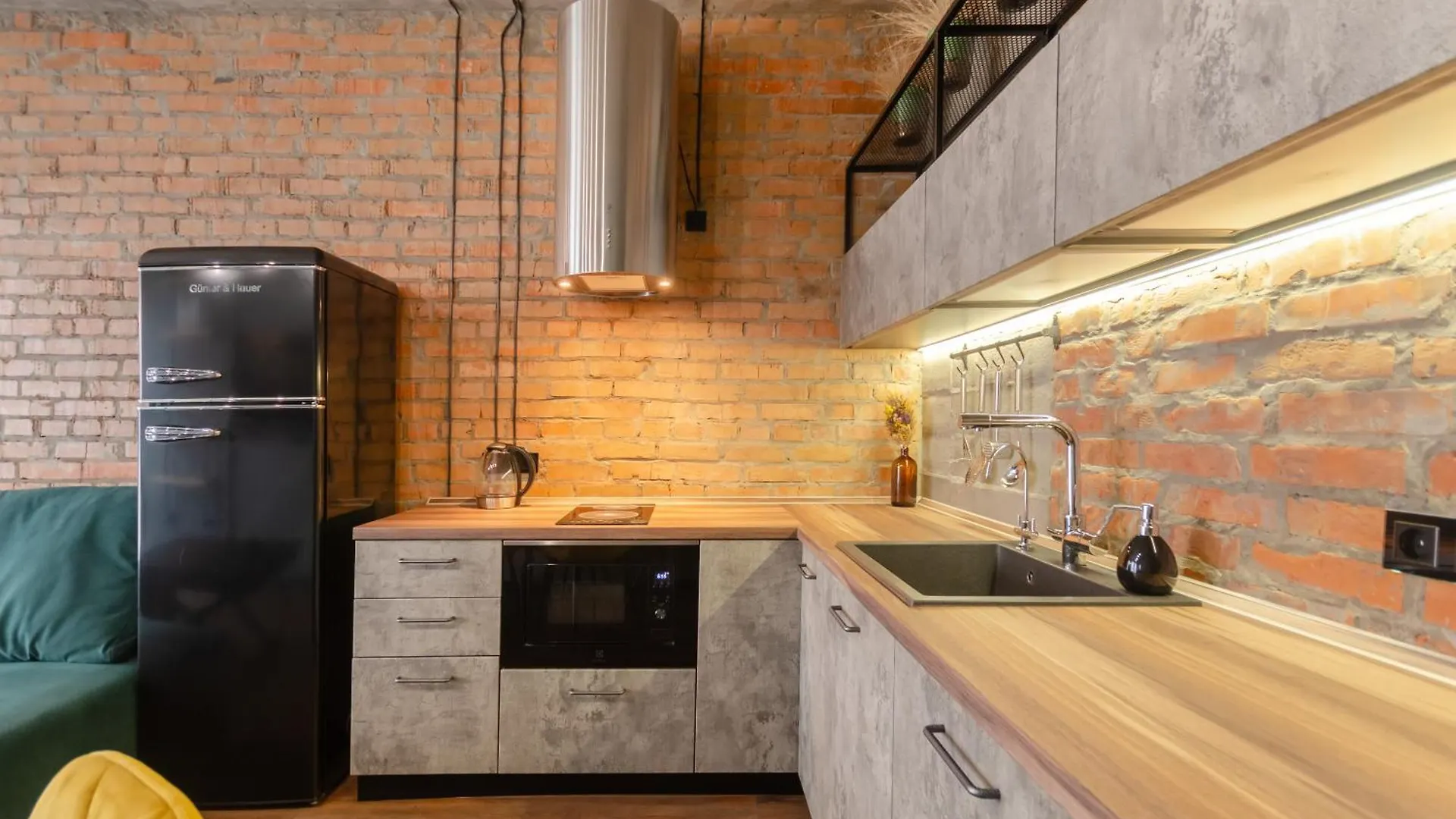 Petrovdom Apartments 3-6 In Rc Vozdvizhenka Podil, Dehtiarna,6 Kyiv Ukraine
