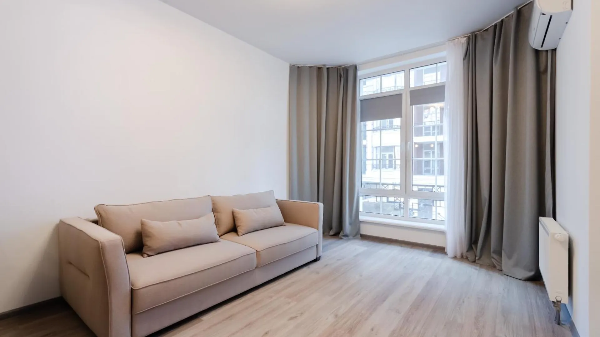 Petrovdom Apartments 3-6 In Rc Vozdvizhenka Podil, Dehtiarna,6 Kyiv