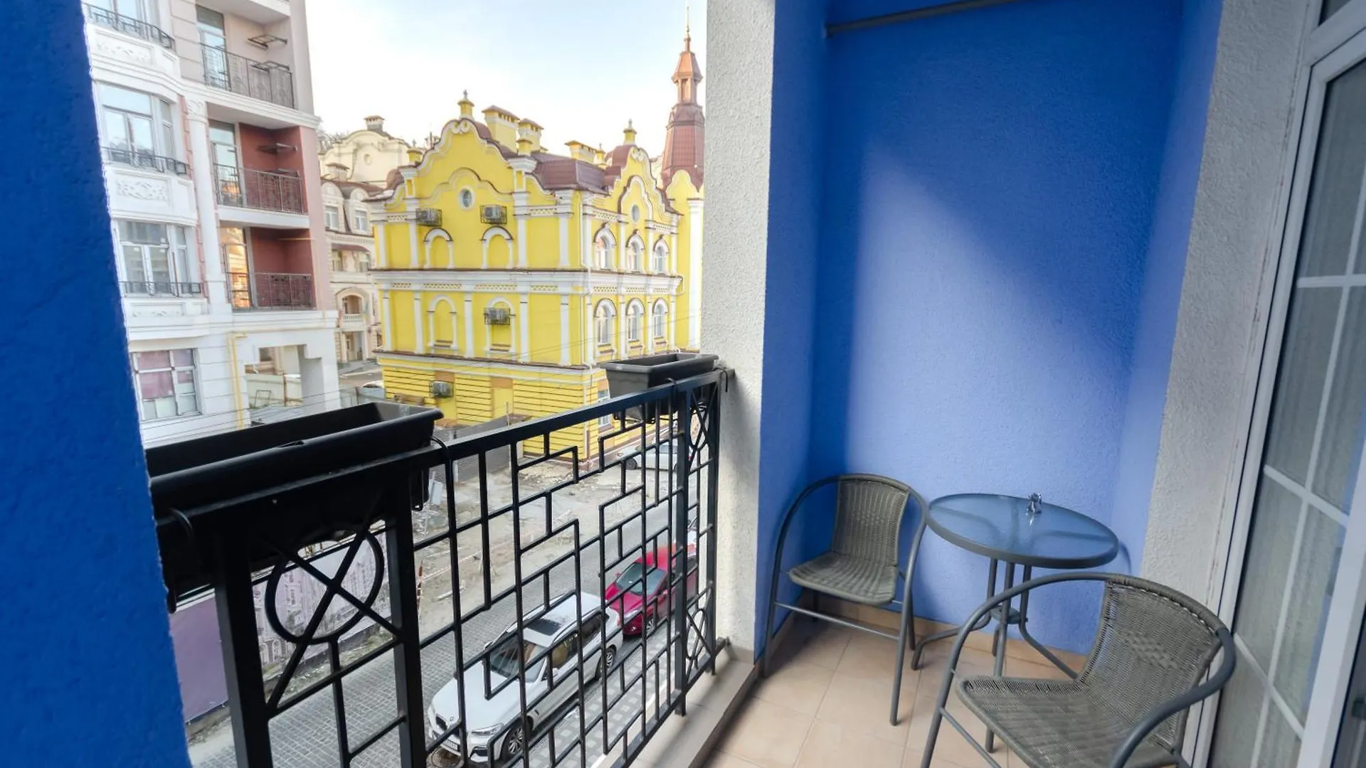 Petrovdom Apartments 3-6 In Rc Vozdvizhenka Podil, Dehtiarna,6 Kyiv